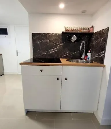 2 Avec Exterieur 아파트 *